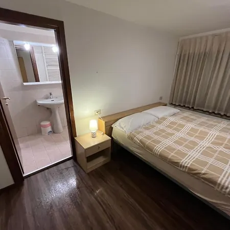 Casa Cortese アパート ガッリオ